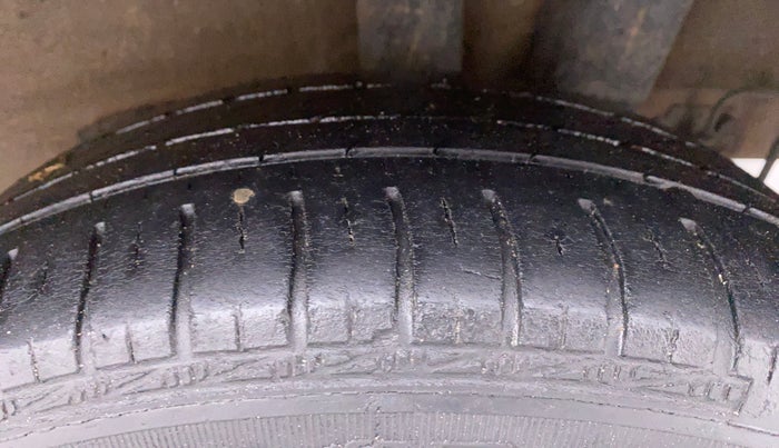 2014 Hyundai Grand i10 ASTA 1.2 AT VTVT, Petrol, Automatic, 76,393 km, Left Rear Tyre Tread