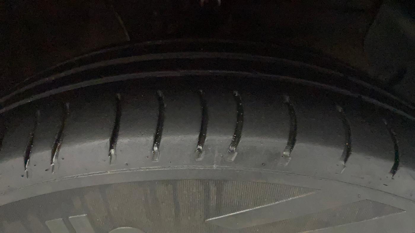 2019 Hyundai NEW SANTRO MAGNA, Petrol, Manual, 1,22,723 km, Right Front Tyre Tread