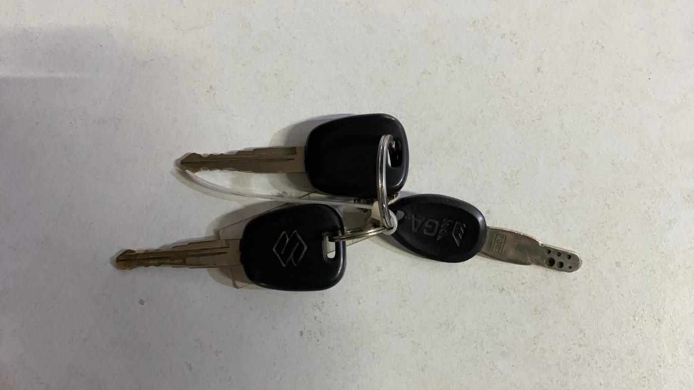 2018 Maruti Wagon R 1.0 LXI CNG, CNG, Manual, 68,053 km, Key Close Up