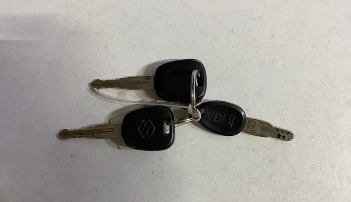 2018 Maruti Wagon R 1.0 LXI CNG, CNG, Manual, 68,053 km, Key Close Up