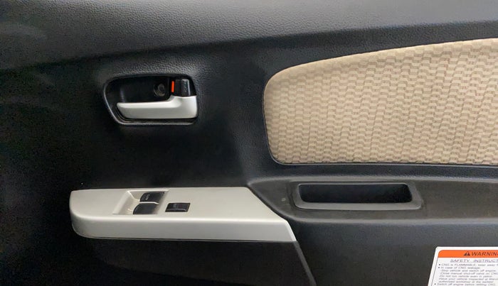 2018 Maruti Wagon R 1.0 LXI CNG, CNG, Manual, 68,053 km, Driver Side Door Panels Control