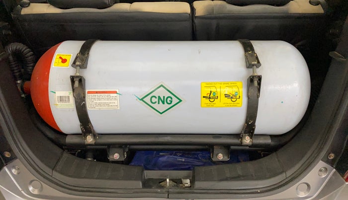 2018 Maruti Wagon R 1.0 LXI CNG, CNG, Manual, 68,053 km, Boot Inside