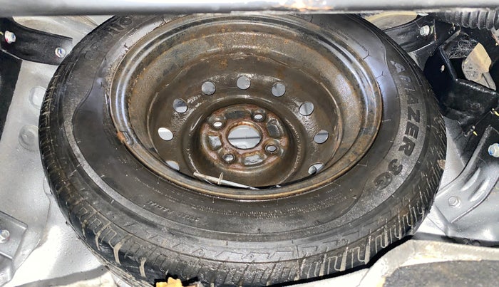 2018 Maruti Wagon R 1.0 LXI CNG, CNG, Manual, 68,053 km, Spare Tyre