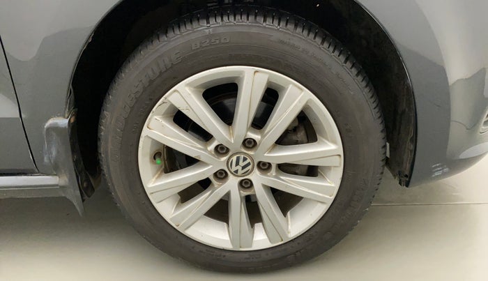 2015 Volkswagen Polo GT TSI AT, Petrol, Automatic, 93,594 km, Right Front Wheel