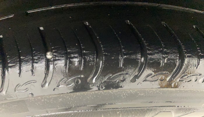 2018 Honda Amaze 1.2L I-VTEC VX, Petrol, Manual, 45,884 km, Left Rear Tyre Tread