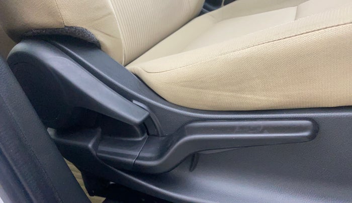 2018 Honda Amaze 1.2L I-VTEC VX, Petrol, Manual, 45,884 km, Driver Side Adjustment Panel