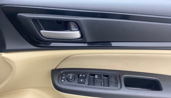 2018 Honda Amaze 1.2L I-VTEC VX, Petrol, Manual, 45,884 km, Driver Side Door Panels Control