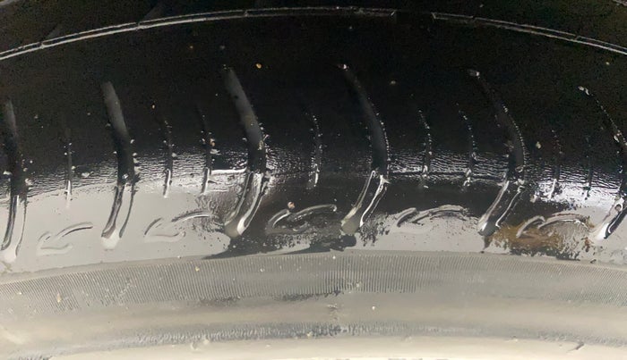 2018 Honda Amaze 1.2L I-VTEC VX, Petrol, Manual, 45,884 km, Right Rear Tyre Tread