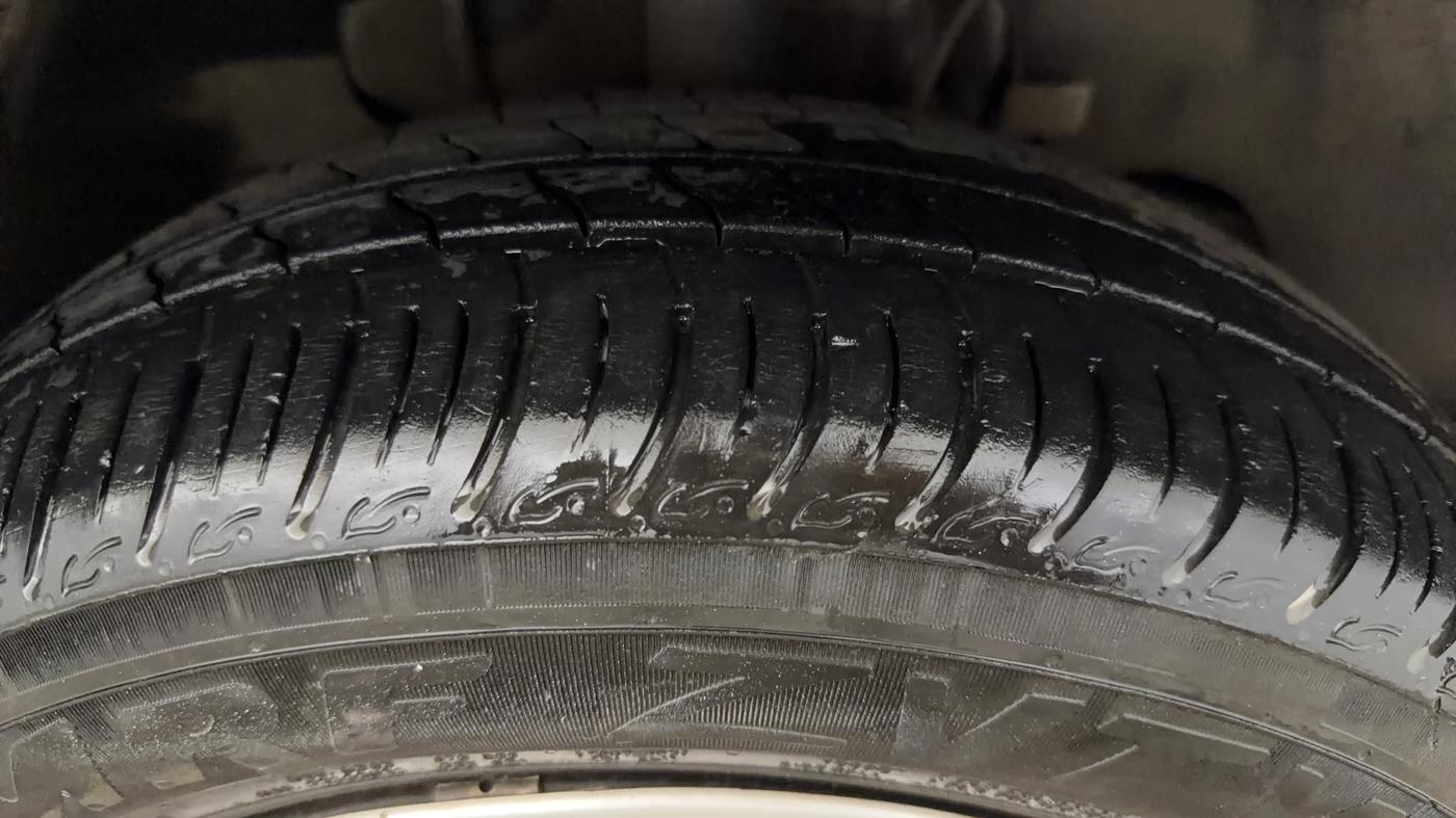 2022 Tata Tiago XTA PETROL, Petrol, Automatic, 7,628 km, Right Front Tyre Tread