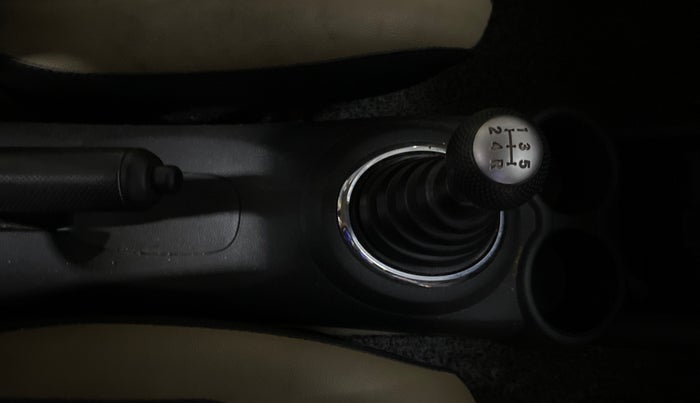 2014 Honda Amaze 1.2L I-VTEC VX, Petrol, Manual, 49,782 km, Gear Lever