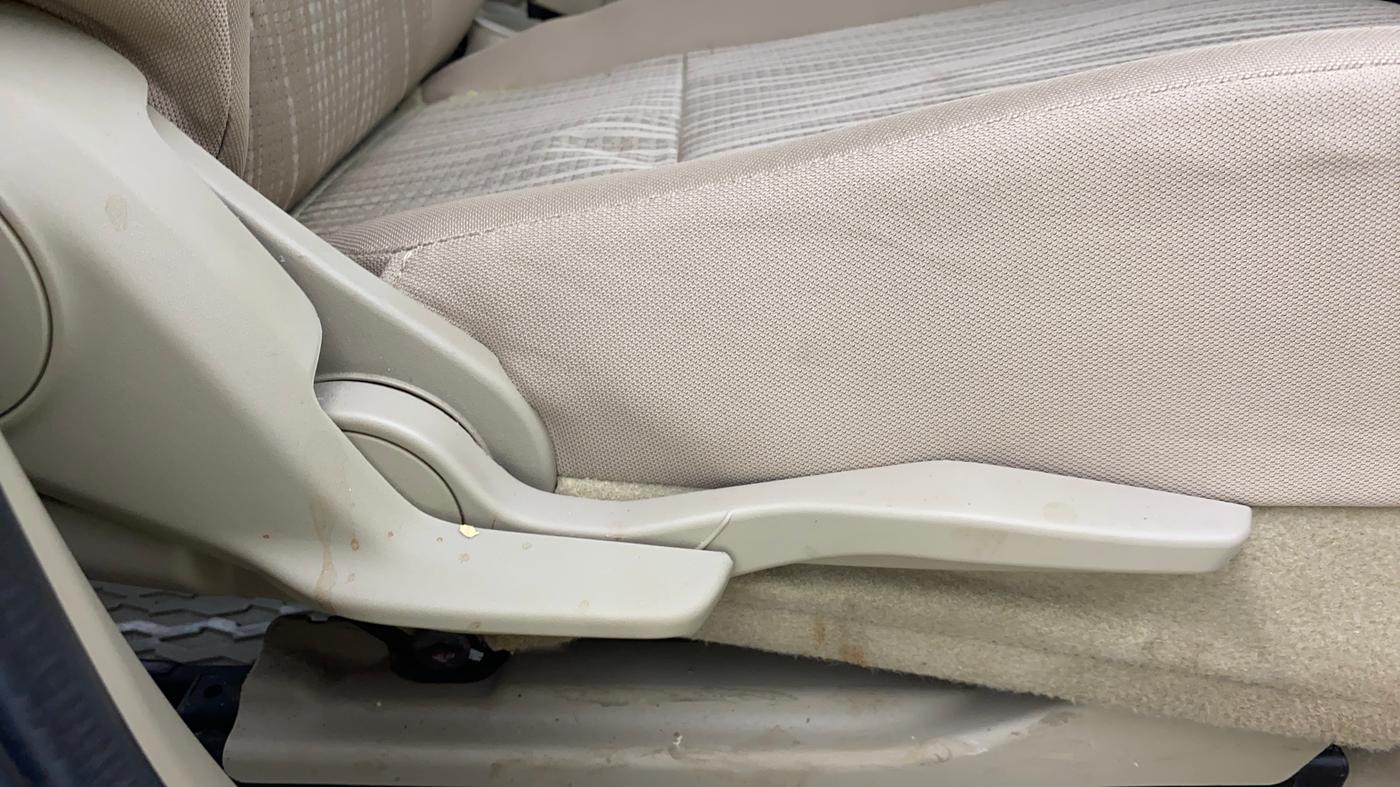 2020 Maruti Dzire VXI AMT, Petrol, Automatic, 36,501 km, Driver Side Adjustment Panel