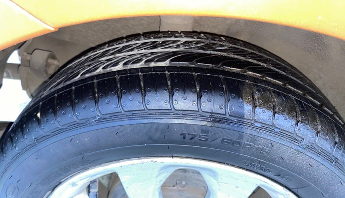 2017 Nissan Micra XV CVT, Petrol, Automatic, 39,108 km, Right Rear Tyre Tread