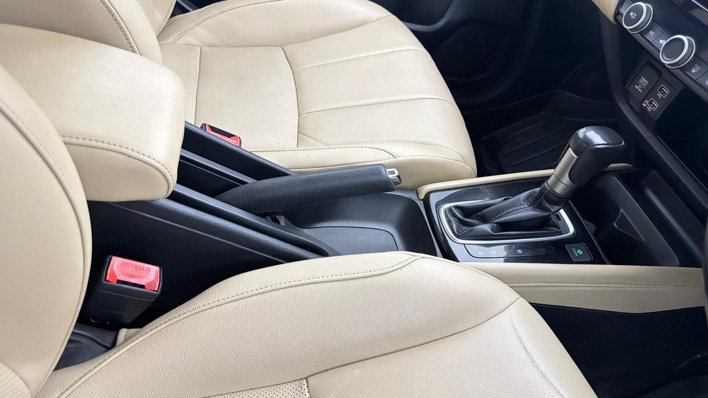 2020 Honda City 1.5L I-VTEC ZX CVT, Petrol, Automatic, 46,152 km, Gear Lever