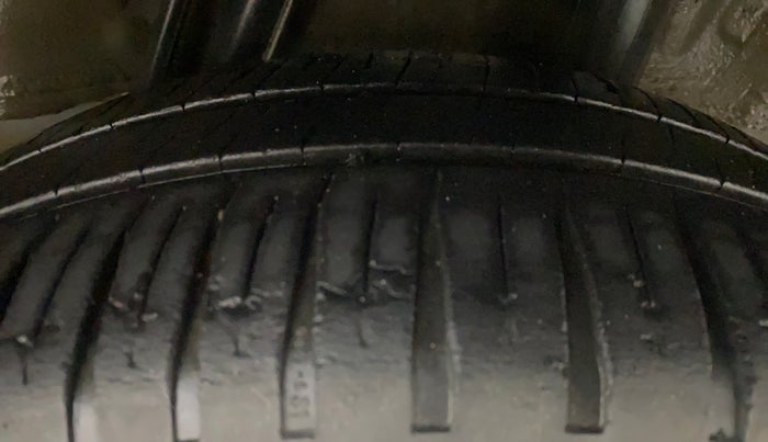 2017 Honda Jazz 1.2L I-VTEC V AT, Petrol, Automatic, 61,616 km, Left Rear Tyre Tread