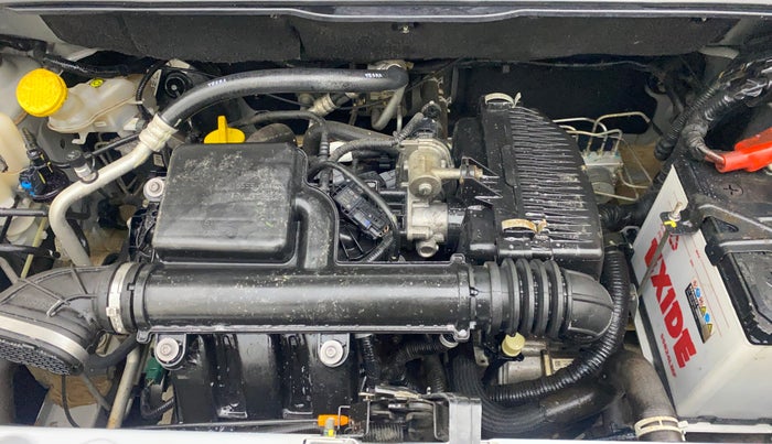 2020 Renault TRIBER RXZ AMT, Petrol, Automatic, 20,552 km, Engine View