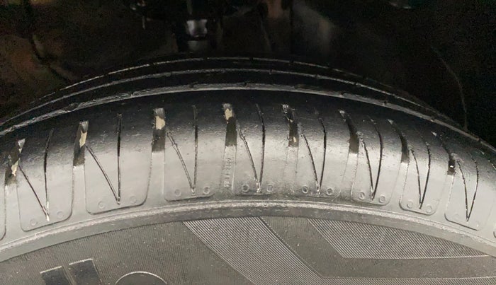 2021 KIA SONET HTK 1.2, Petrol, Manual, 59,028 km, Right Front Tyre Tread