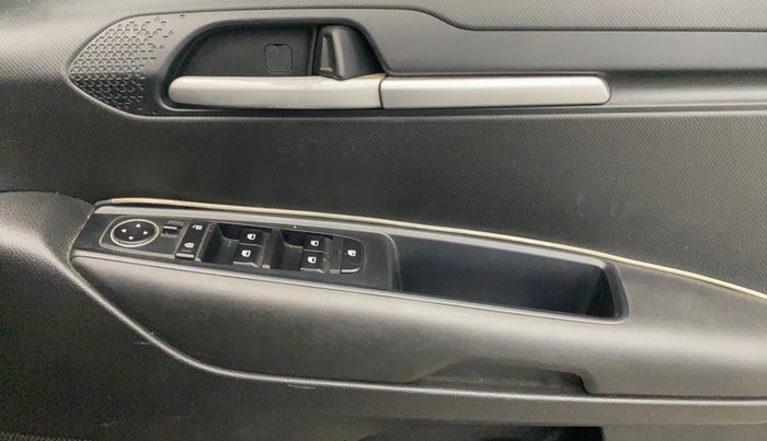 2021 KIA SONET HTK 1.2, Petrol, Manual, 59,028 km, Driver Side Door Panels Control