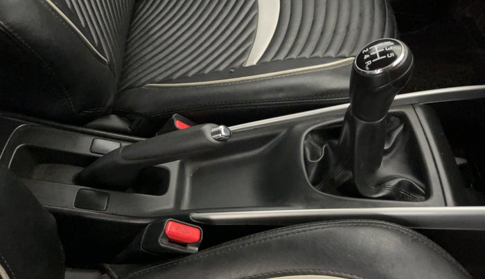 2018 Maruti Baleno DELTA PETROL 1.2, Petrol, Manual, 51,451 km, Gear Lever