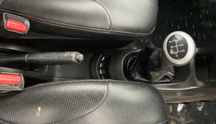 2015 Maruti Wagon R 1.0 LXI, Petrol, Manual, 57,629 km, Gear Lever