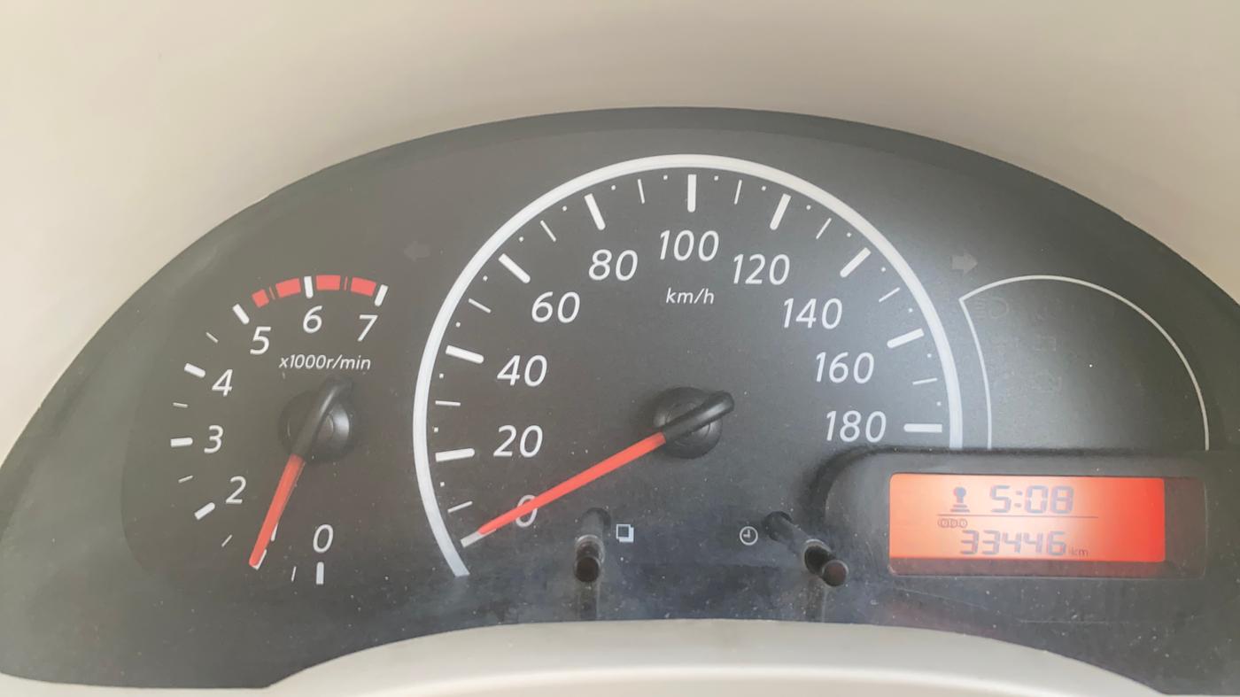 2015 Nissan Micra Active XV, Petrol, Manual, 33,490 km, Odometer Image