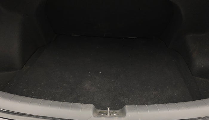 2020 Hyundai AURA SX PLUS 1.2 AMT, Petrol, Automatic, 88,367 km, Boot Inside
