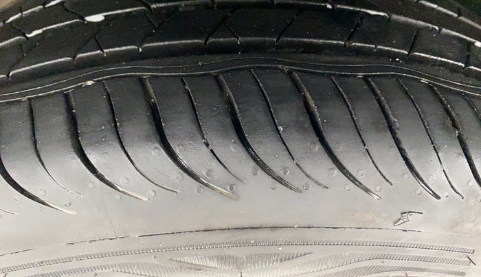 2022 Tata NEXON XZ PETROL, Petrol, Manual, 36,286 km, Left Front Tyre Tread