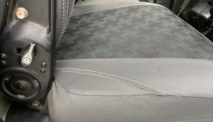 2014 Maruti OMNI E 8 STR, Petrol, Manual, 43,369 km, Driver Side Adjustment Panel