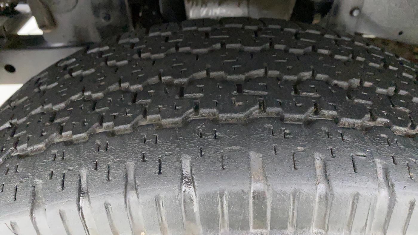 2017 Mahindra Thar CRDE 4X4 BS IV, Diesel, Manual, 36,346 km, Left Front Tyre Tread