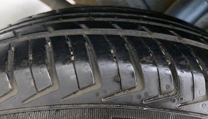 2022 Maruti New Wagon-R 1.0 Lxi (o) cng, CNG, Manual, 8,996 km, Right Rear Tyre Tread