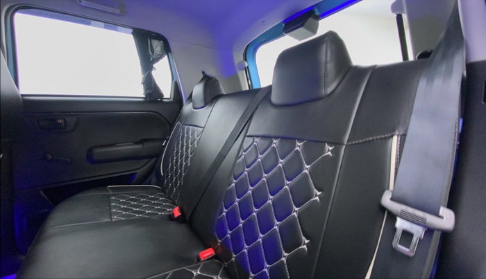 2022 Maruti New Wagon-R 1.0 Lxi (o) cng, CNG, Manual, 8,996 km, Right Side Rear Door Cabin