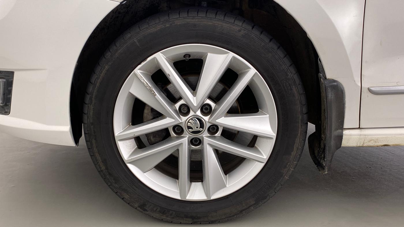 2018 Skoda Rapid STYLE 1.6 MPI MT, Petrol, Manual, 38,702 km, Left Front Wheel
