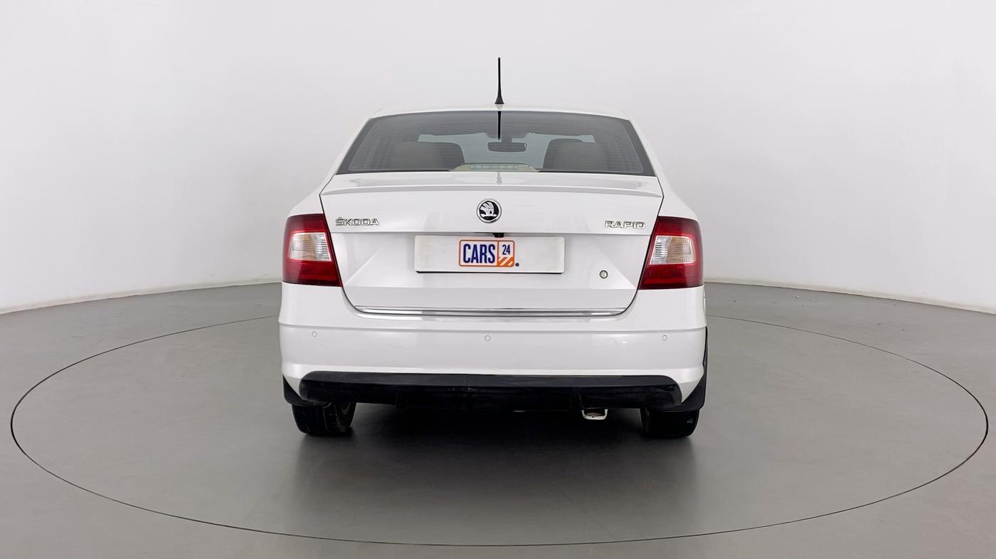 2018 Skoda Rapid STYLE 1.6 MPI MT, Petrol, Manual, 38,702 km, Back/Rear