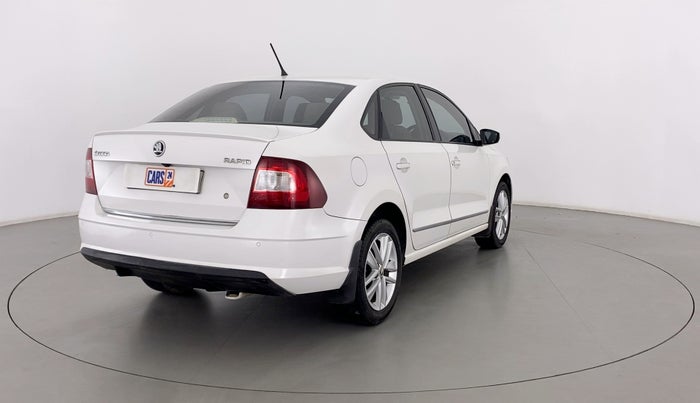 2018 Skoda Rapid STYLE 1.6 MPI MT, Petrol, Manual, 38,702 km, Right Back Diagonal