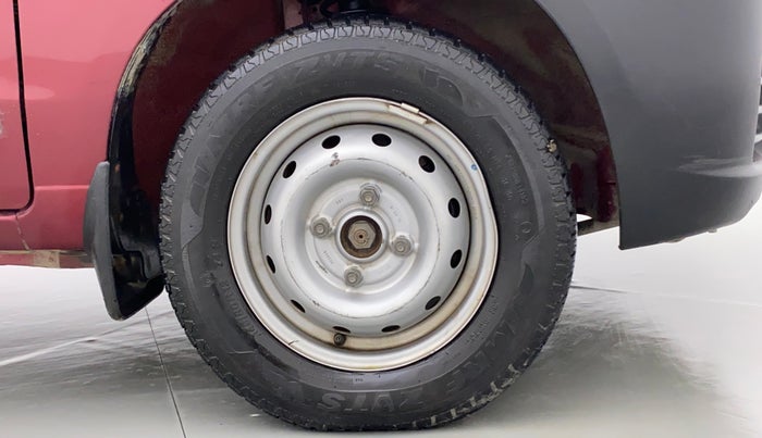 2010 Maruti Alto LXI, Petrol, Manual, 29,681 km, Right Front Wheel