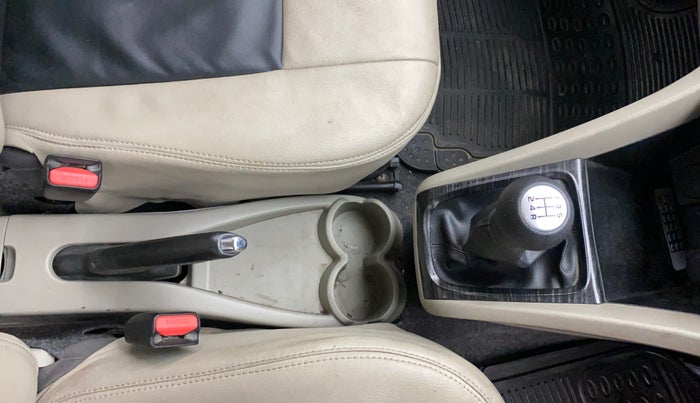 2014 Maruti Celerio VXI, Petrol, Manual, 1,26,121 km, Gear Lever