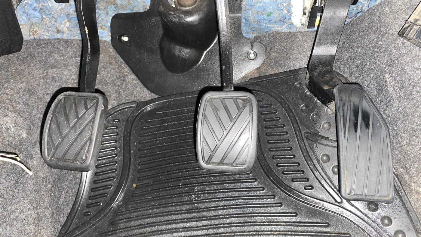 2014 Maruti Celerio VXI, Petrol, Manual, 1,26,121 km, Pedals