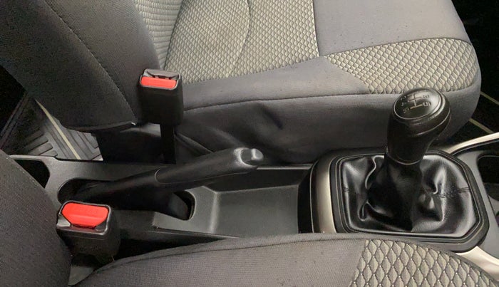 2018 Maruti IGNIS SIGMA 1.2 K12, Petrol, Manual, 50,514 km, Gear Lever