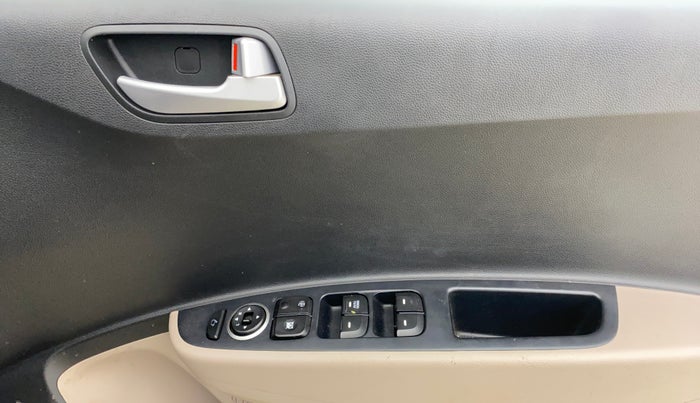 2017 Hyundai Grand i10 SPORTZ (O) AT 1.2 KAPPA VTVT, Petrol, Automatic, 23,602 km, Driver Side Door Panels Control