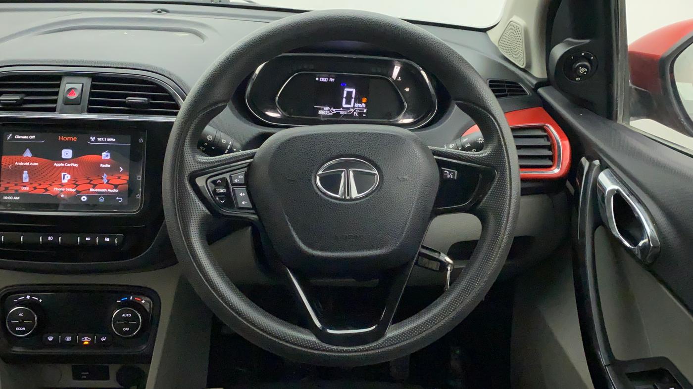 2019 Tata Tiago XZ PLUS PETROL, Petrol, Manual, 18,805 km, Steering Wheel Close Up