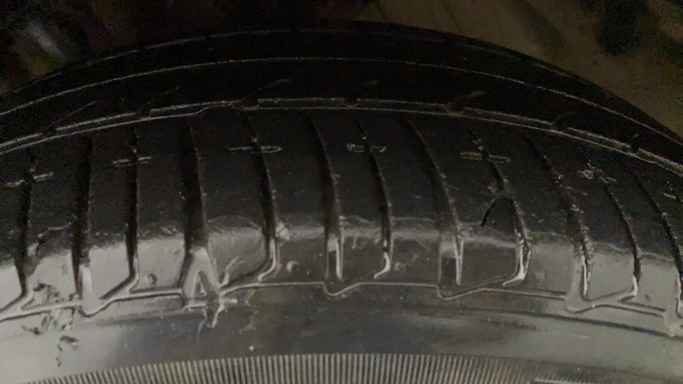 2019 Tata Tiago XZ PLUS PETROL, Petrol, Manual, 18,805 km, Left Front Tyre Tread