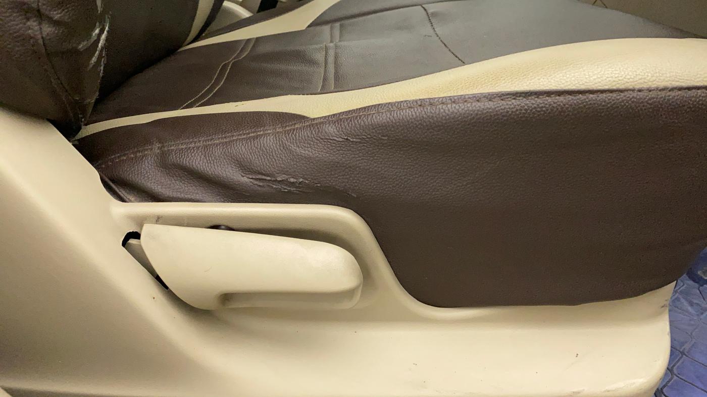 2016 Maruti Swift Dzire VXI, Petrol, Manual, 55,794 km, Driver Side Adjustment Panel