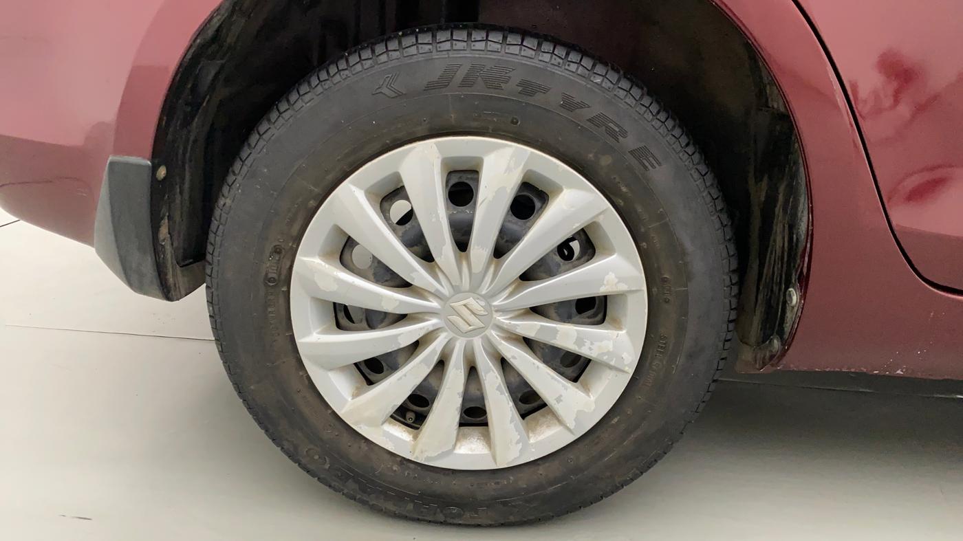 2016 Maruti Swift Dzire VXI, Petrol, Manual, 55,794 km, Right Rear Wheel