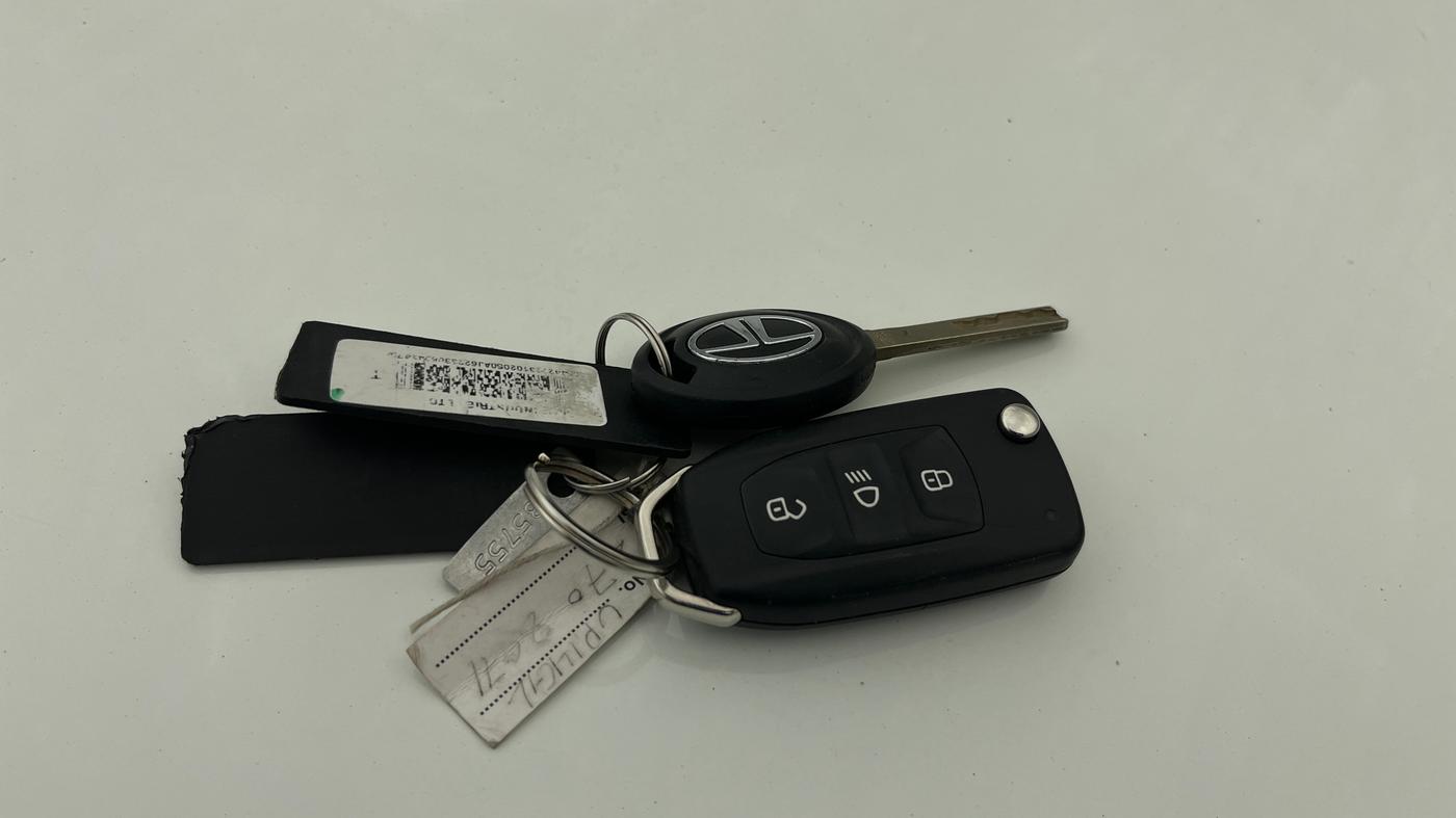 2024 Tata PUNCH Adventure (S) AMT, Petrol, Manual, 5,598 km, Key Close Up