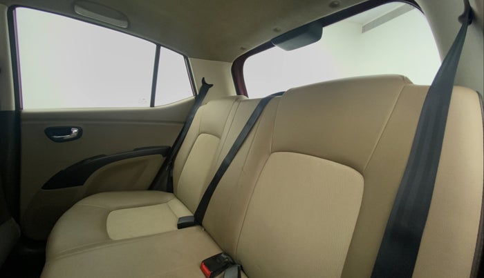 2014 Hyundai i10 SPORTZ 1.1, Petrol, Manual, 20,808 km, Right Side Rear Door Cabin