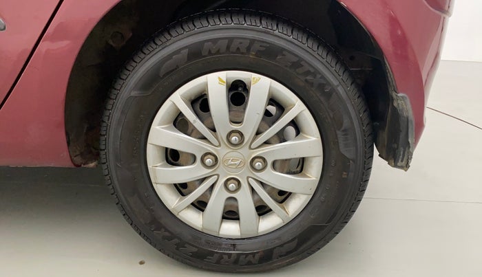 2014 Hyundai i10 SPORTZ 1.1, Petrol, Manual, 20,808 km, Left Rear Wheel