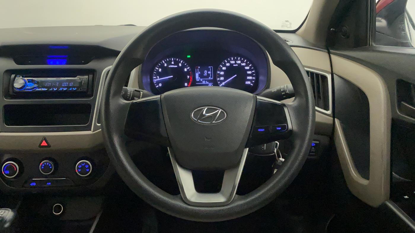 2016 Hyundai Creta BASE 1.6 PETROL, Petrol, Manual, 54,311 km, Steering Wheel Close Up