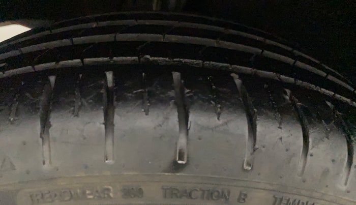 2019 Toyota Glanza G CVT, Petrol, Automatic, 21,695 km, Right Rear Tyre Tread