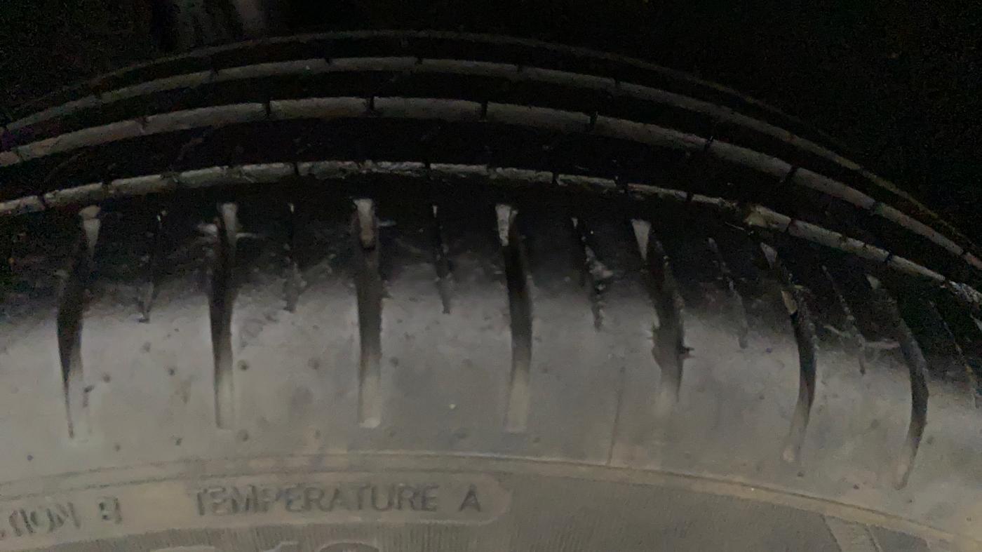 2019 Toyota Glanza G CVT, Petrol, Automatic, 21,695 km, Right Front Tyre Tread