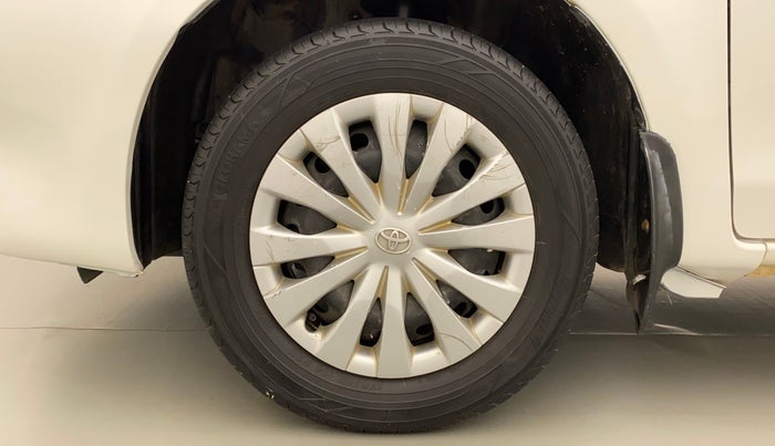 2012 Toyota Etios Liva GD SP, Diesel, Manual, 1,25,202 km, Left Front Wheel