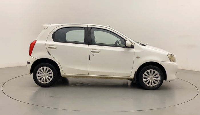 2012 Toyota Etios Liva GD SP, Diesel, Manual, 1,25,202 km, Right Side View